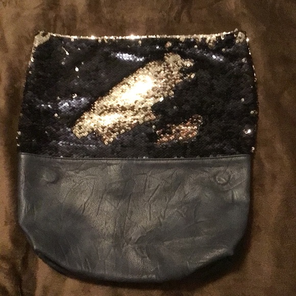 NWT Anthropologie Leather/Sequin Clutch - Picture 7 of 10